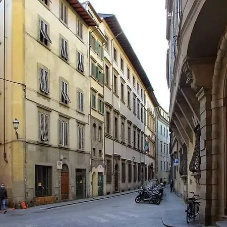 Luxury Francesca Dei Medici Floransa